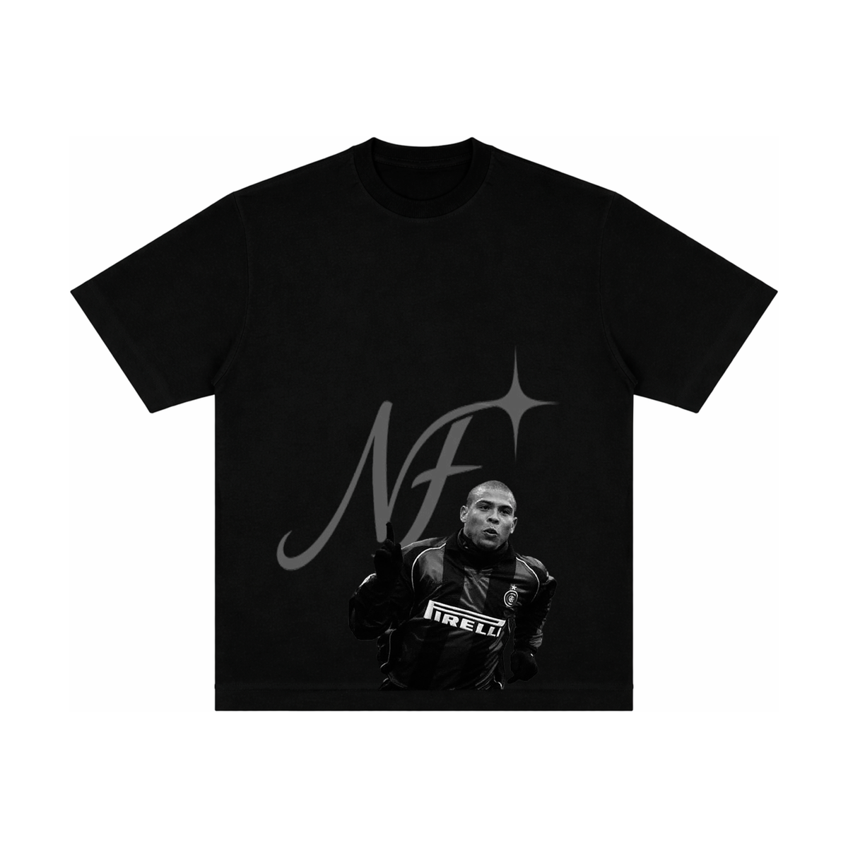 Camiseta "Ronaldo Inter" - Oversized Preta