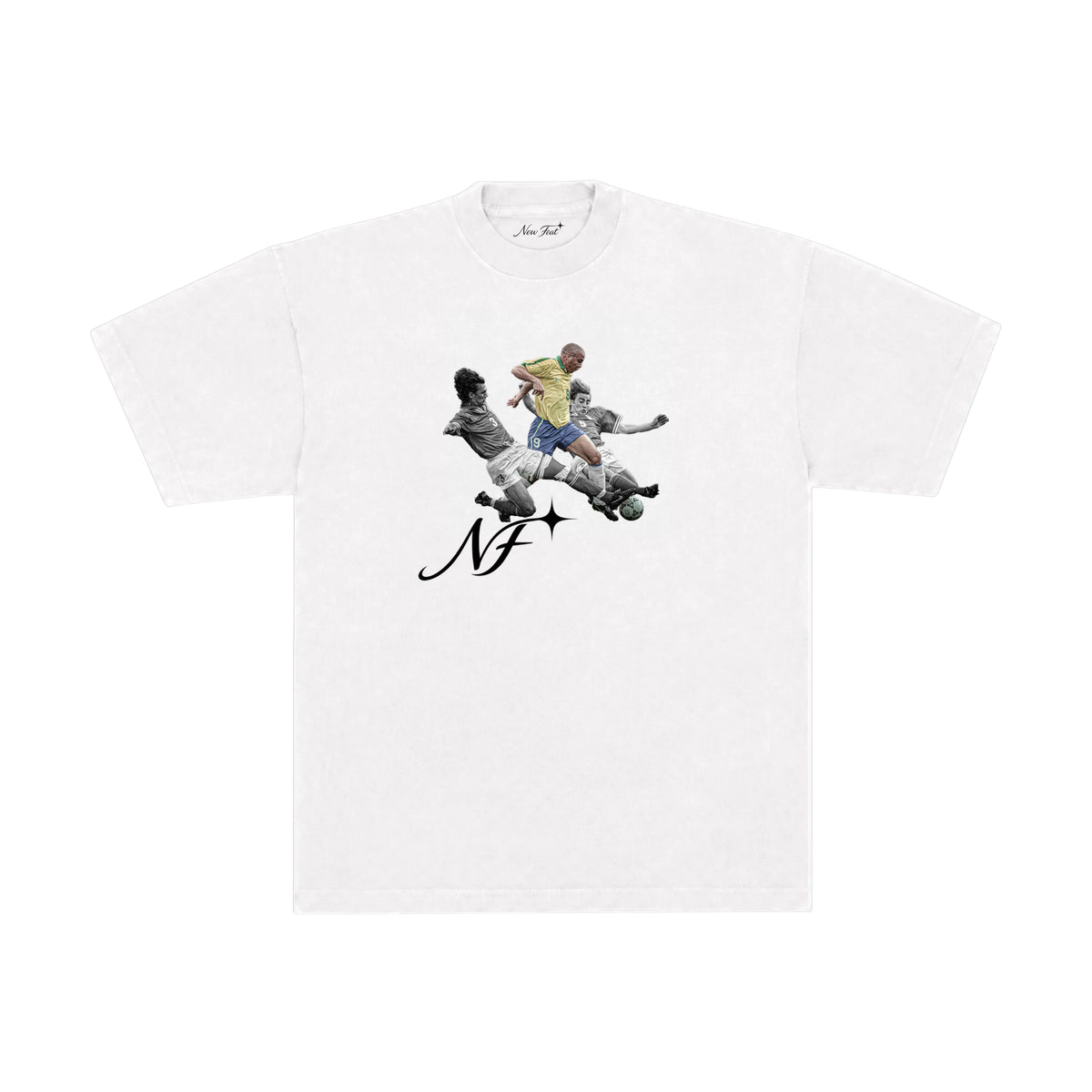 Camiseta Ronaldo Solo - Oversized Branca